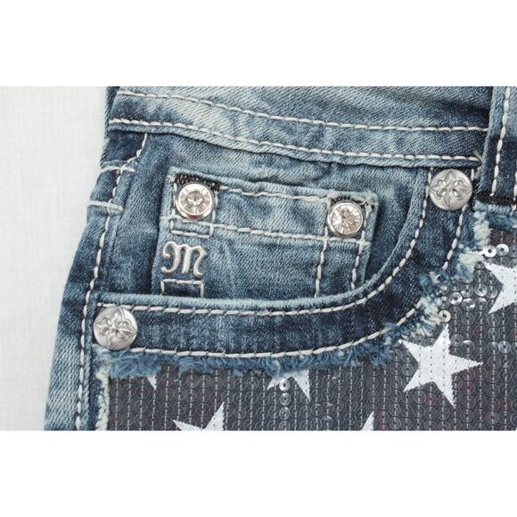 NWT Miss Me Shorts Womens 27 Blue USA Flag Patriotic Memorial Day Sequin Bling - Picture 2 of 9